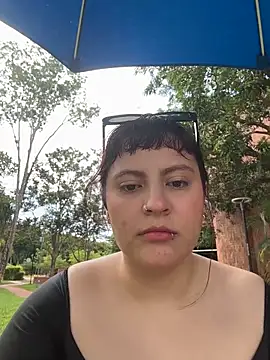 Snapshot of PoliBenett_ chatting on 11-13-25, 07:24 PoliBenett online show from 11-13-25, 07:24