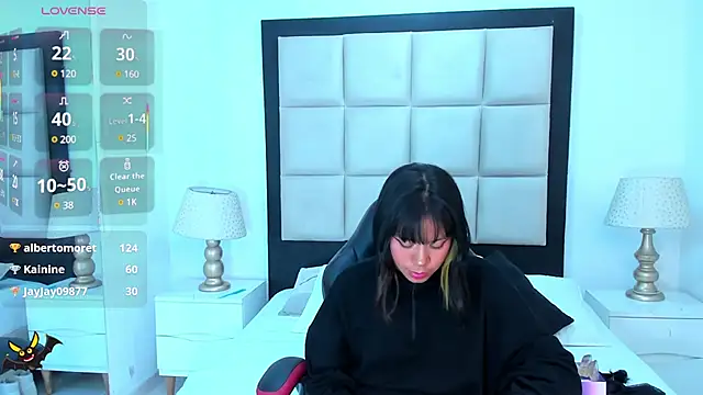 AikoLee  online show from 03-17-25, 07:02