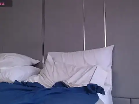 Snapshot of FaustoCock chatting on 12-16-24, 10:45 FaustoCock online show from 12-16-24, 10:45