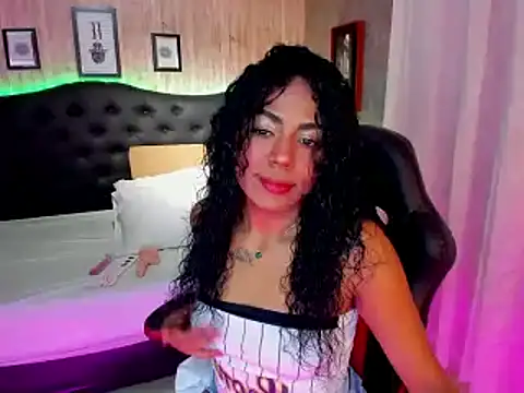 Edelaine rogers online show from 01-17-25, 07:49