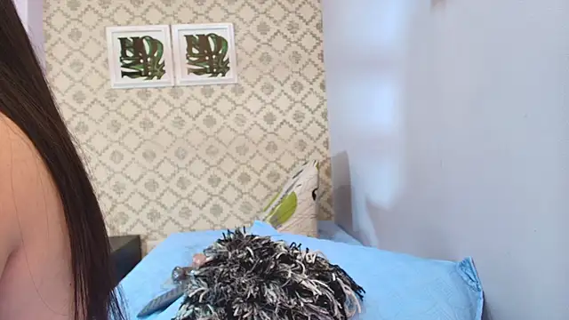 Snapshot of Amy_wats0n chatting on 03-11-25, 07:03 Amy wats0n online show from 03-11-25, 07:03