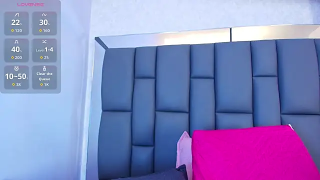 Amy wats0n online show from 04-07-26, 07:03