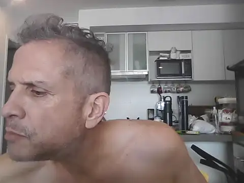 Diegoperrote682661 online show from 09-10-25, 05:57