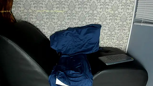 Snapshot of Mia_scarlet69 chatting on 01-22-25, 03:07 Mia scarlet69 online show from 01-22-25, 03:07