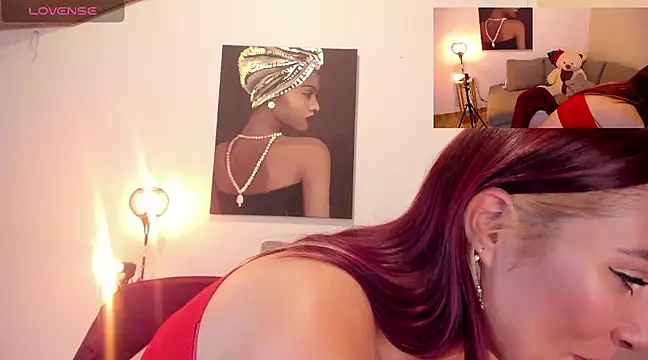 Hanna Clark  online show from 12-06-24, 12:23