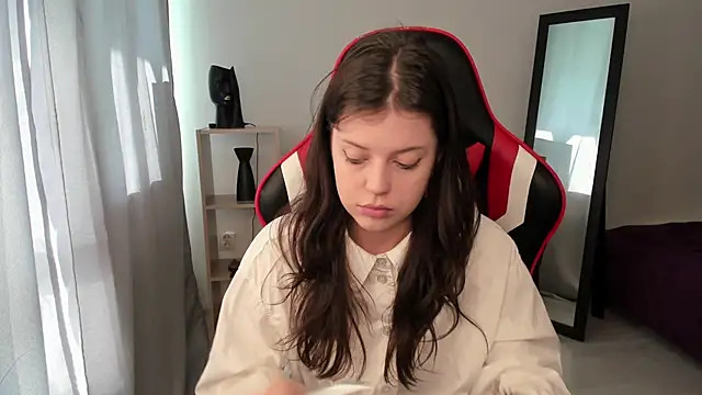 Este Glen online show from 03-23-25, 07:42