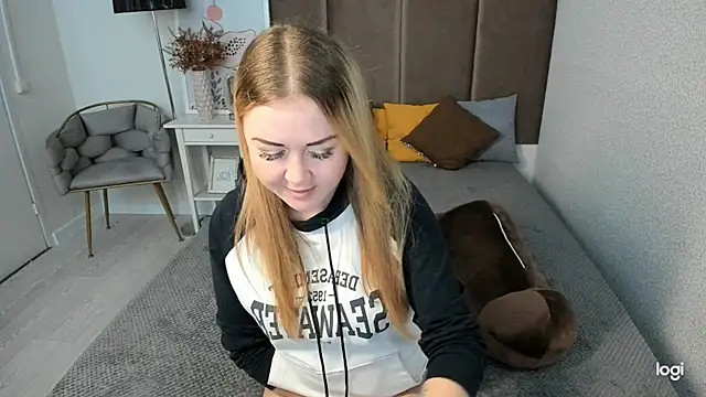 BettyBloom69 online show from 10-31-25, 04:46