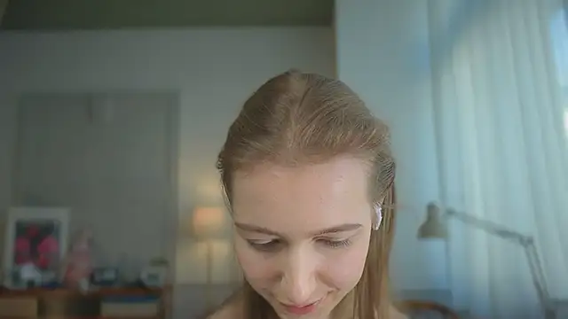 solar bella online show from 02-19-25, 02:12