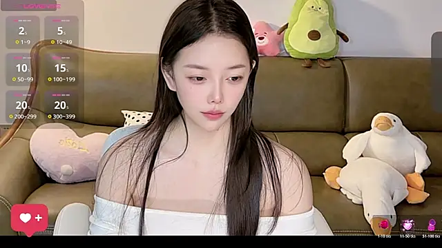 Snapshot of Yilin1999 chatting on 04-20-26, 03:37 Yilin1999 online show from 04-20-26, 03:37