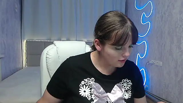 Snapshot of StaceyLex chatting on 07-14-26, 10:21 StaceyLex online show from 07-14-26, 10:21