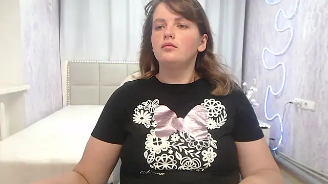 Snapshot of StaceyLex chatting on 07-27-26, 05:14 StaceyLex online show from 07-27-26, 05:14