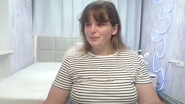Snapshot of StaceyLex chatting on 07-29-26, 05:05 StaceyLex online show from 07-29-26, 05:05