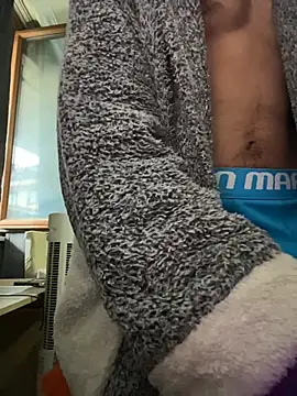 Snapshot of pxrnsenpaii chatting on 10-31-25, 01:23 pxrnsenpaii online show from 10-31-25, 01:23