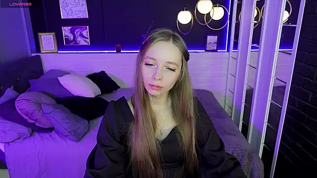 OliviaGentle online show from 12-15-24, 04:29