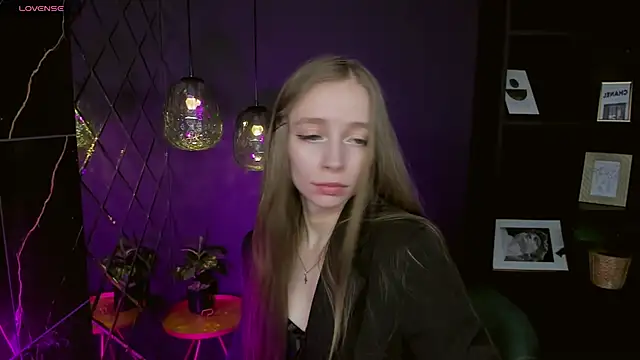 OliviaGentle online show from 12-16-24, 09:31