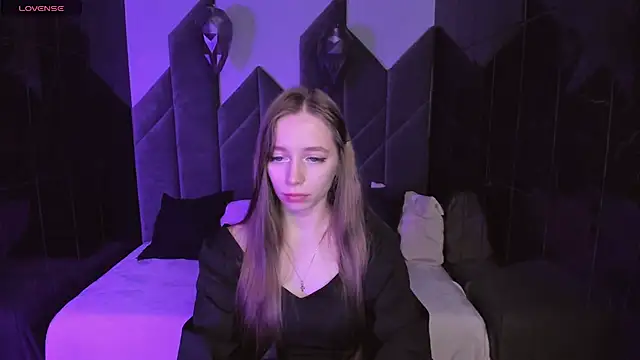 OliviaGentle online show from 12-20-24, 10:11