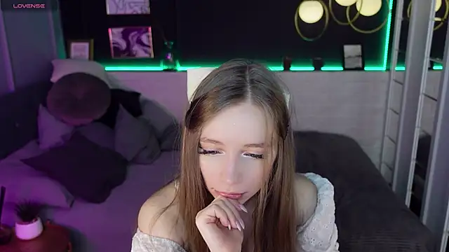 OliviaGentle online show from 01-20-25, 10:04