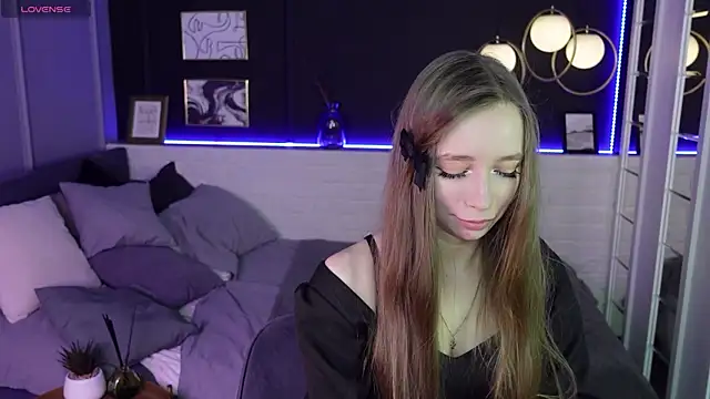 OliviaGentle online show from 02-14-25, 01:13