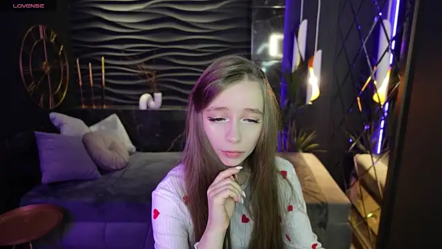 OliviaGentle online show from 03-06-25, 01:05