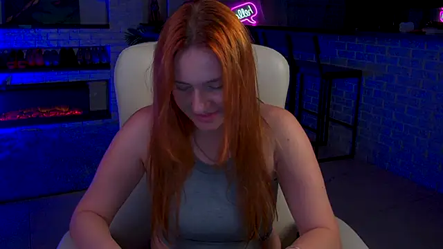 LisaElfy online show from 09-23-25, 03:37