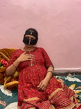 Snapshot of mickey_love chatting on 03-02-25, 03:59 mickey love online show from 03-02-25, 03:59