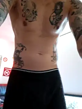 Snapshot of mileflav0r chatting on 03-26-26, 07:03 mileflav0r online show from 03-26-26, 07:03