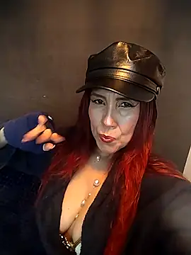 Snapshot of Perla_Franco chatting on 11-22-25, 05:06 Perla Franco online show from 11-22-25, 05:06