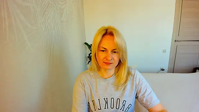 Snapshot of Alicee_Gracee chatting on 03-22-26, 10:07 Alicee Gracee online show from 03-22-26, 10:07