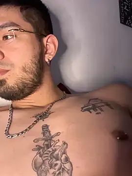 Snapshot of Anthony-Martin chatting on 02-18-25, 05:42 Anthony-Martin online show from 02-18-25, 05:42