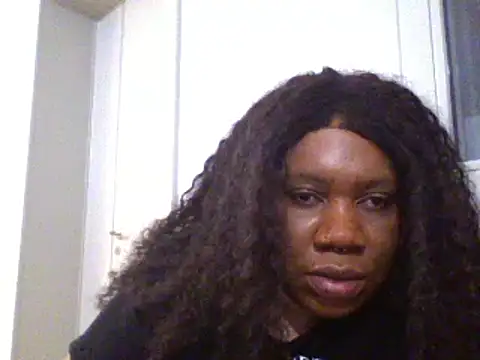 Snapshot of bonbonaumiel chatting on 12-05-24, 06:11 bonbonaumiel online show from 12-05-24, 06:11