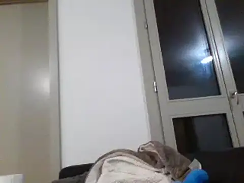 Snapshot of bonbonaumiel chatting on 12-28-24, 03:47 bonbonaumiel online show from 12-28-24, 03:47