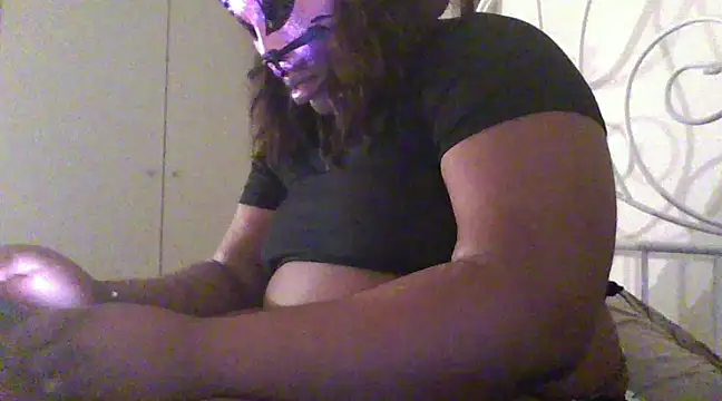 Snapshot of bonbonaumiel chatting on 01-09-25, 08:44 bonbonaumiel online show from 01-09-25, 08:44