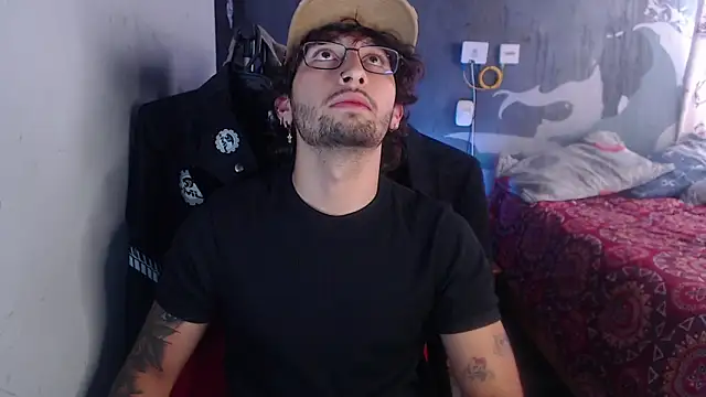 Dereck Dickson online show from 10-14-25, 08:42