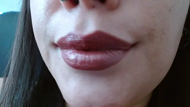 Snapshot of miss_evoleth2 chatting on 01-09-26, 02:31 miss evoleth2 online show from 01-09-26, 02:31