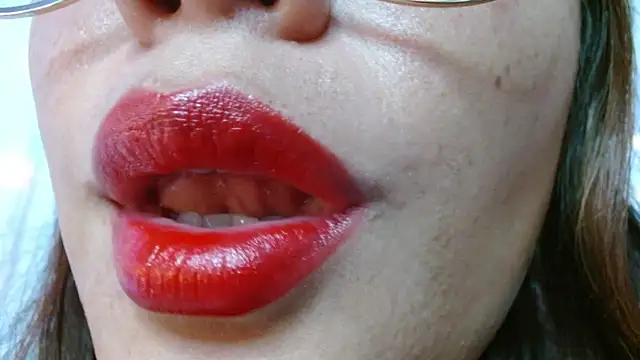 Snapshot of miss_evoleth2 chatting on 01-15-26, 05:34 miss evoleth2 online show from 01-15-26, 05:34