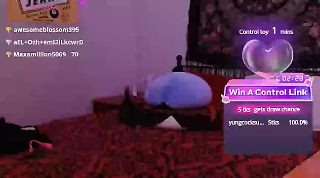 Snapshot of CherryDakota chatting on 12-08-24, 03:53 CherryDakota online show from 12-08-24, 03:53