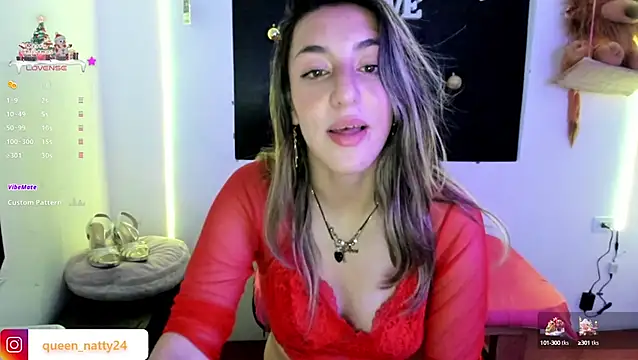 Snapshot of queen-natty chatting on 12-27-24, 07:18 queen-natty online show from 12-27-24, 07:18