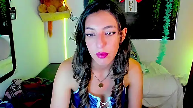 queen-natty online show from 02-25-26, 01:54