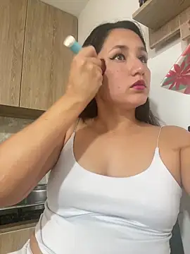 AmaiaFerrer online show from 02-25-25, 07:47