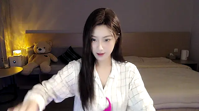 Snapshot of Lucky-baby chatting on 12-05-24, 02:55 Lucky-baby online show from 12-05-24, 02:55