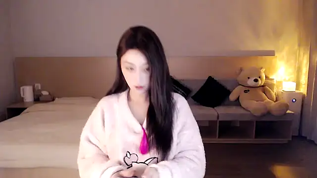 Snapshot of Lucky-baby chatting on 12-31-24, 01:52 Lucky-baby online show from 12-31-24, 01:52