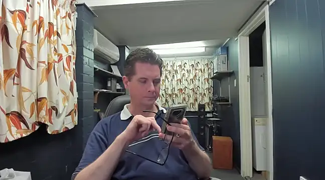 Snapshot of tilobinder chatting on 12-03-24, 12:16 tilobinder online show from 12-03-24, 12:16