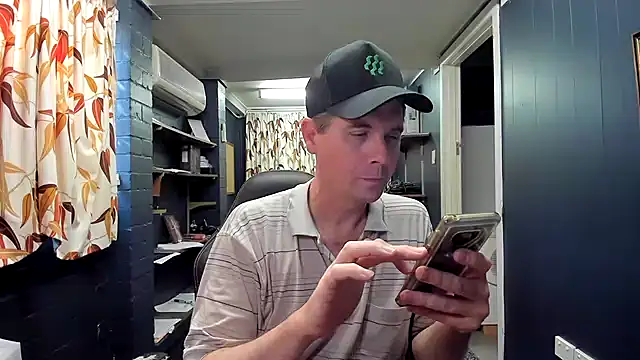 Snapshot of tilobinder chatting on 12-07-24, 05:59 tilobinder online show from 12-07-24, 05:59