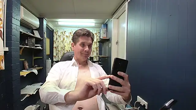 tilobinder online show from 03-14-26, 03:17