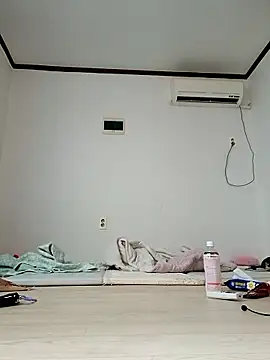 hello098712 online show from 09-22-25, 08:05