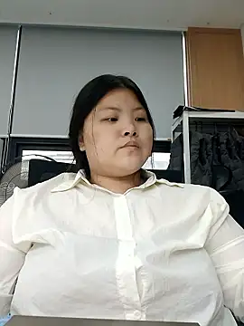 hello098712 online show from 09-24-25, 03:21