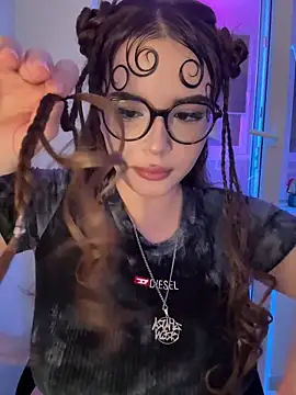 CutiePie3 online show from 02-06-26, 09:29