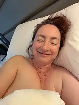 LouiseTswing online show from 03-06-26, 07:27