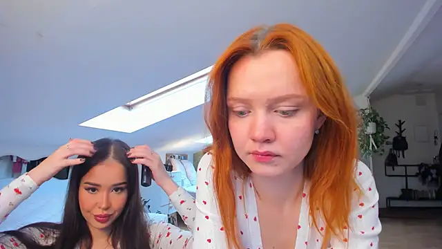 andrea x  online show from 11-02-25, 07:22