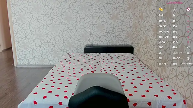 Snapshot of Lissa_Cristal chatting on 03-23-25, 08:37 Lissa Cristal online show from 03-23-25, 08:37